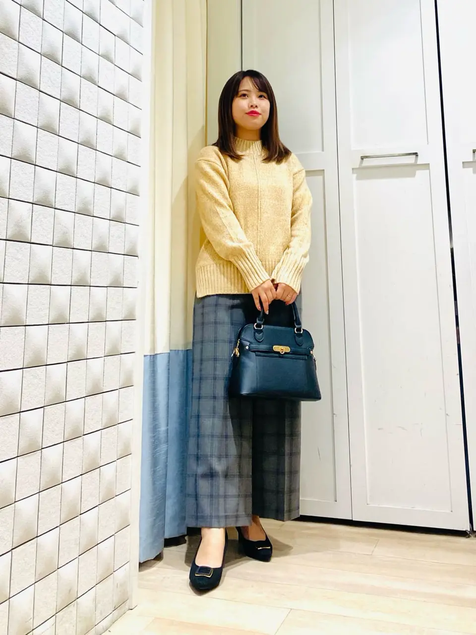 ANY SIS スタッフ コーディネート画像