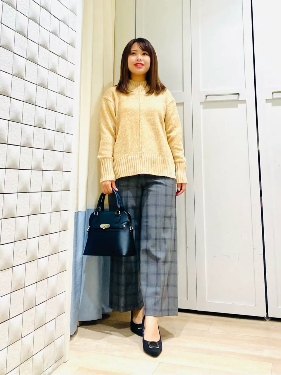 ANY SIS スタッフ コーディネート画像