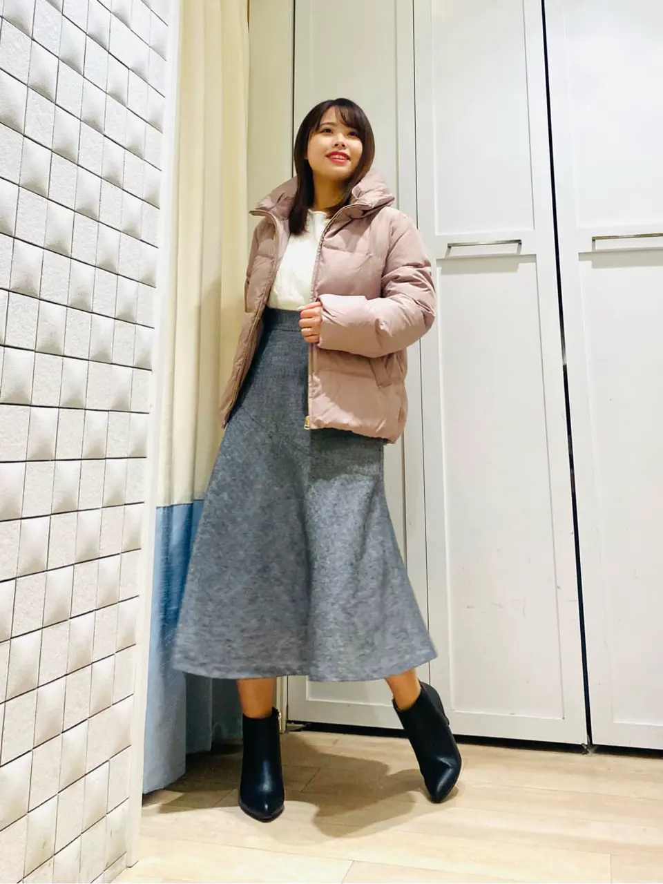 ANY SIS スタッフ コーディネート画像