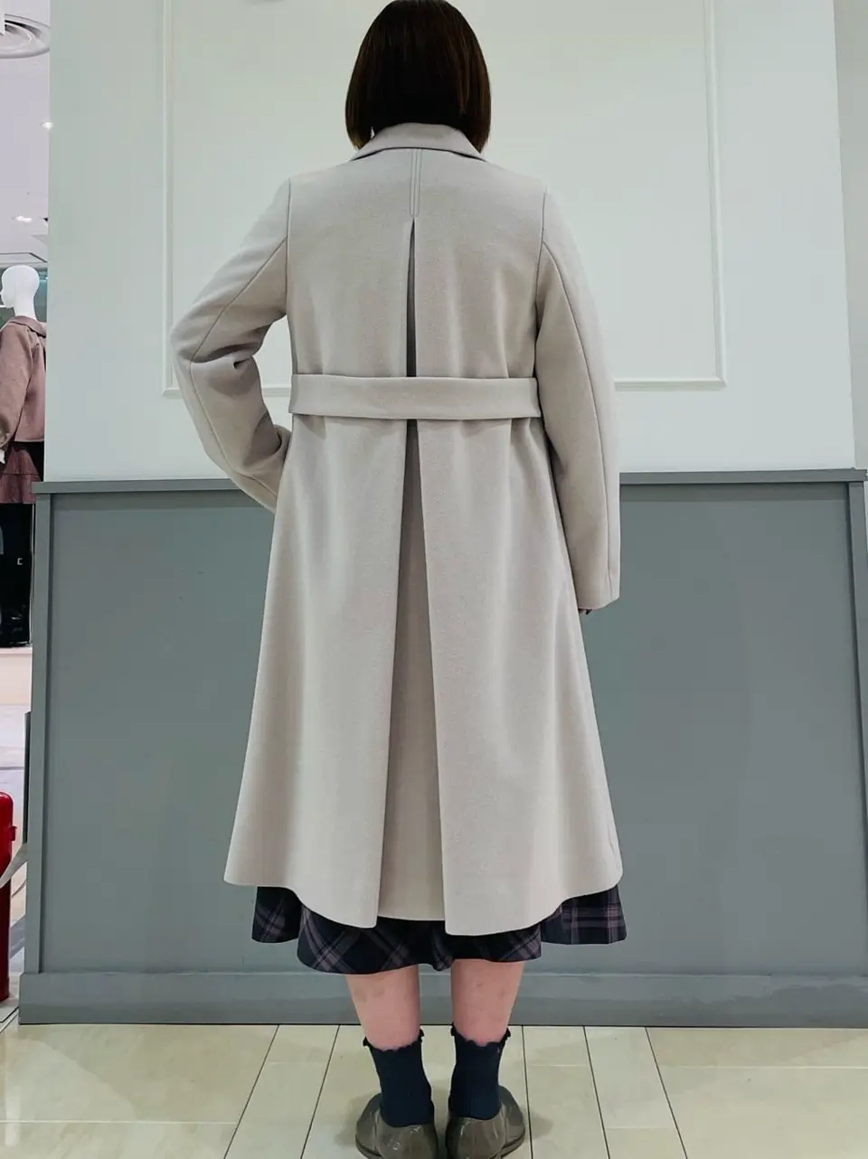 ANY SIS 堀部 コーディネート画像