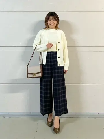 ANY SIS 浅倉 コーディネート画像