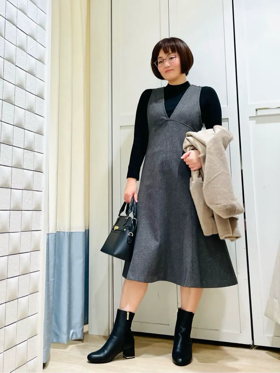 ANY SIS スタッフ コーディネート画像