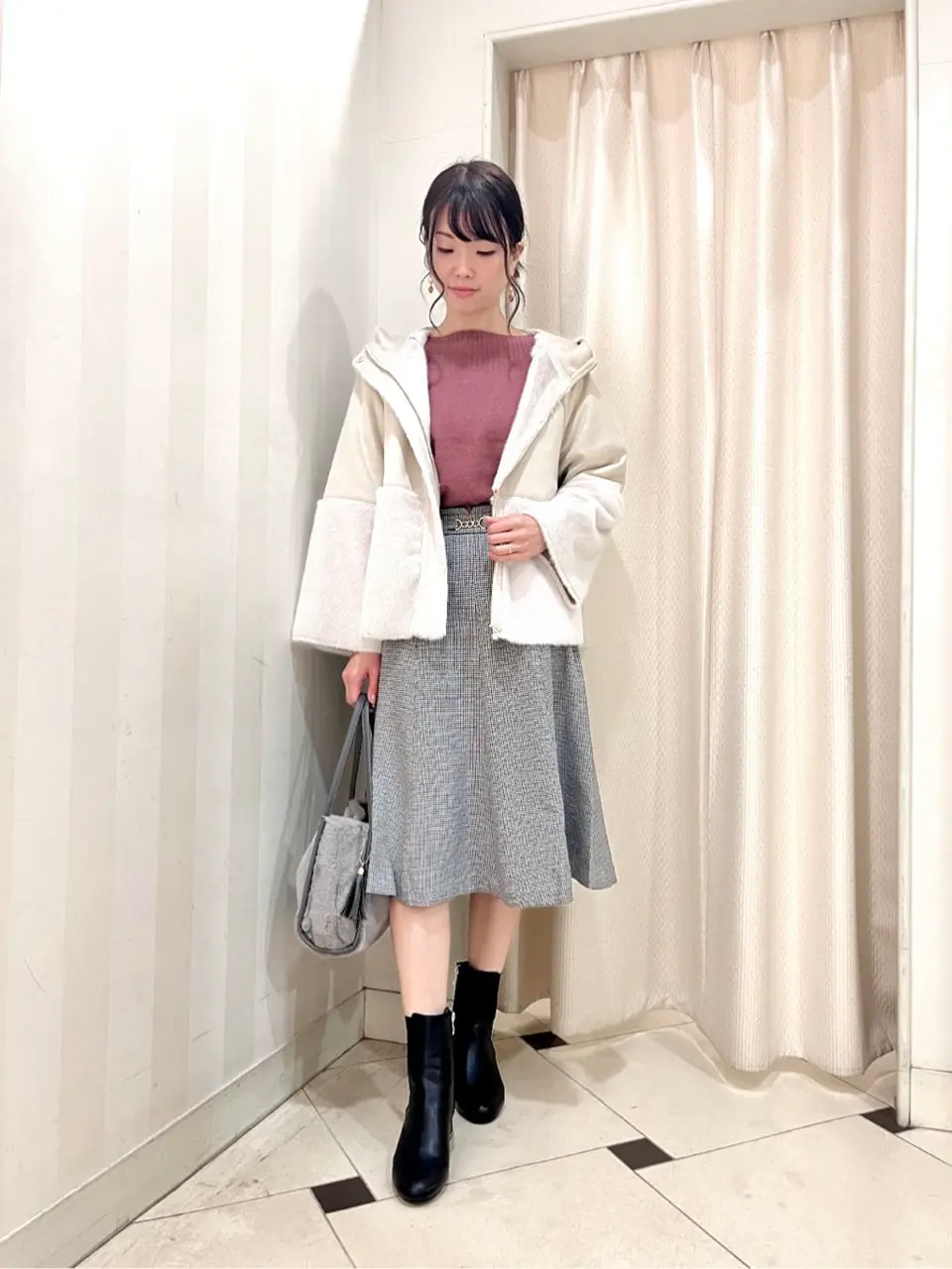 ANY SIS 金井 コーディネート画像