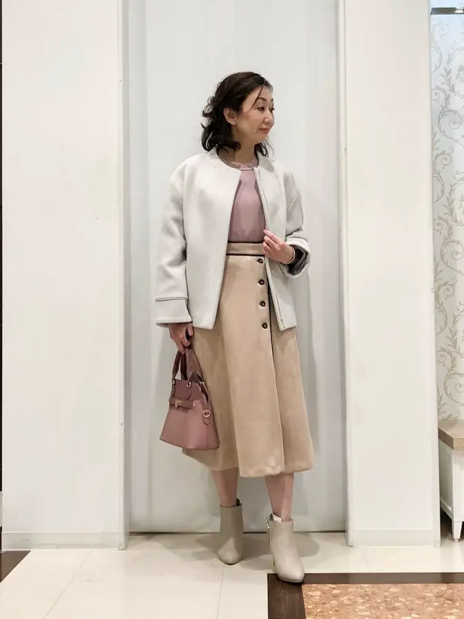 ANY SIS スタッフ コーディネート画像