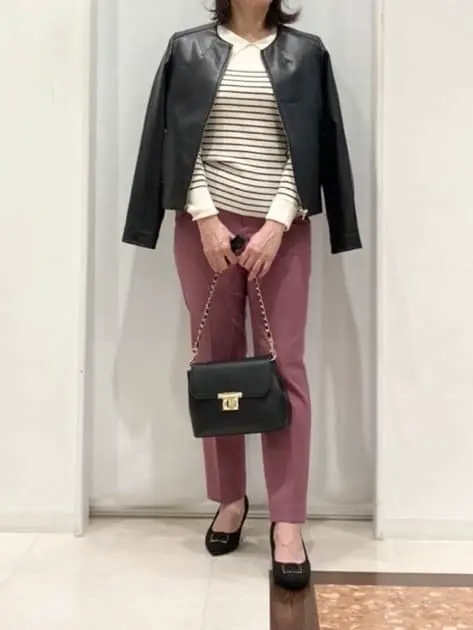 ANY SIS スタッフ コーディネート画像