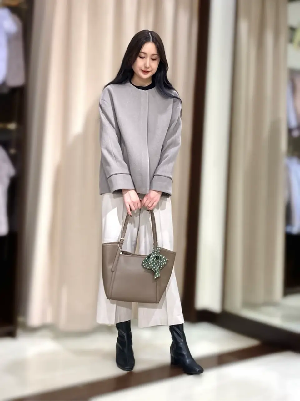 ANY SIS STAFF コーディネート画像