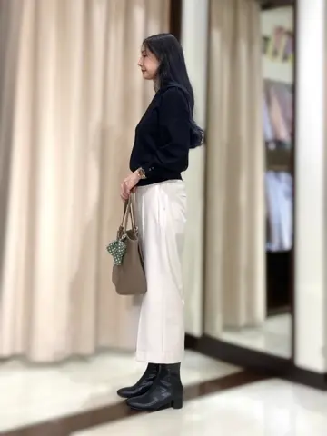 ANY SIS STAFF コーディネート画像