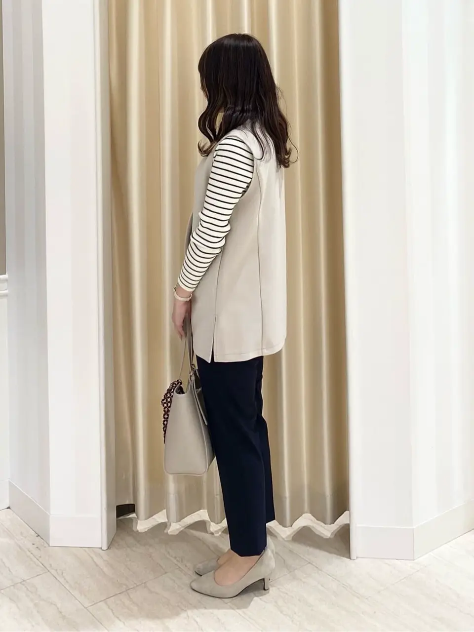 ANY SIS スタッフ コーディネート画像