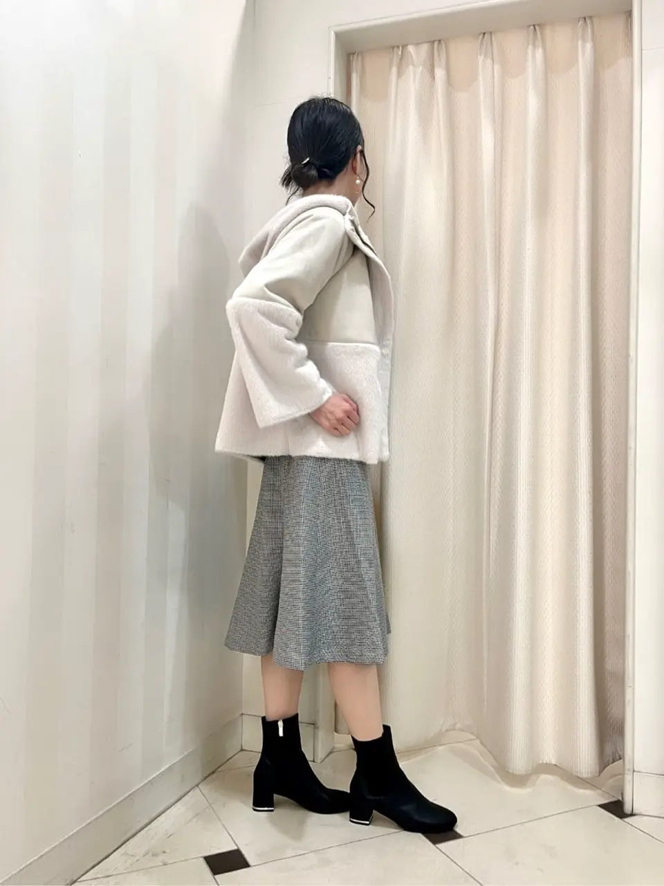 ANY SIS 金井 コーディネート画像