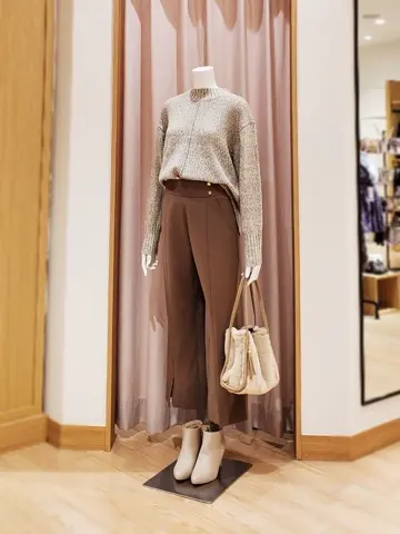 ANY SIS 岩田 コーディネート画像