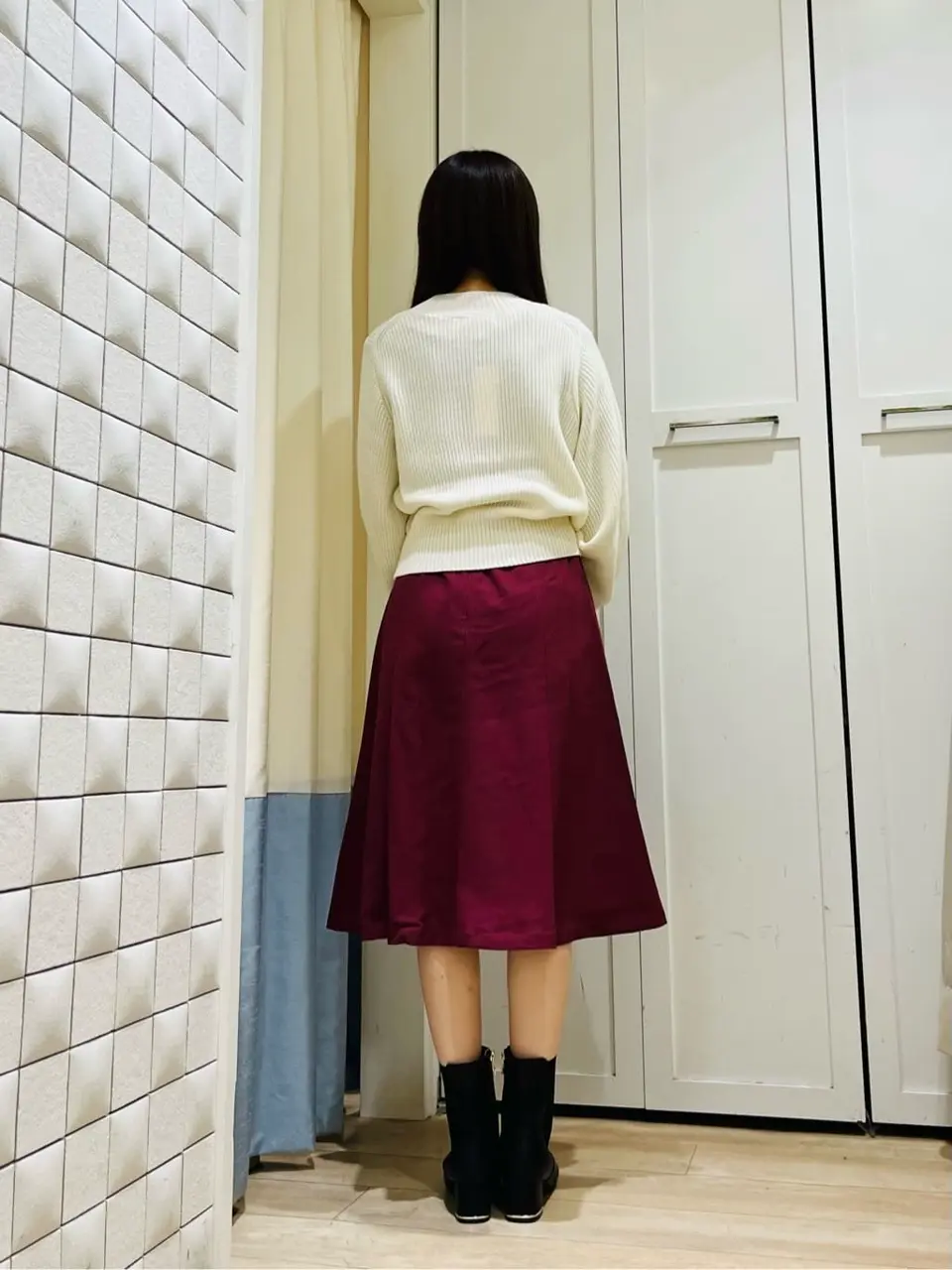 ANY SIS スタッフ コーディネート画像