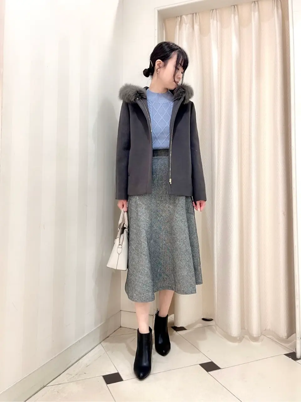 ANY SIS 金井 コーディネート画像