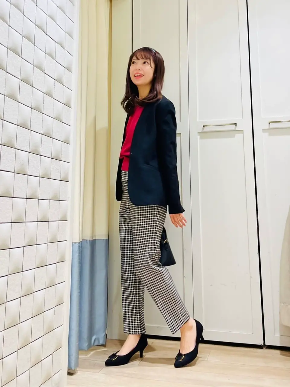 ANY SIS スタッフ コーディネート画像