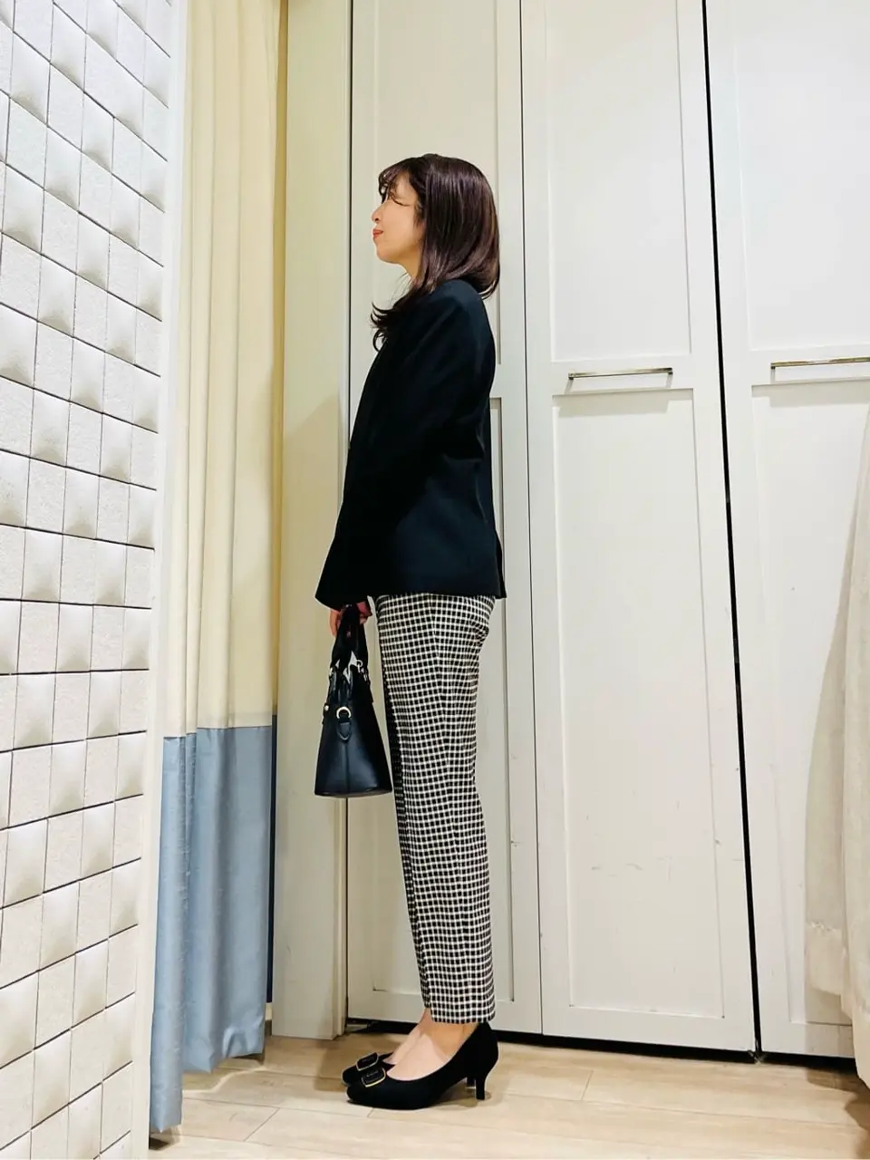 ANY SIS スタッフ コーディネート画像