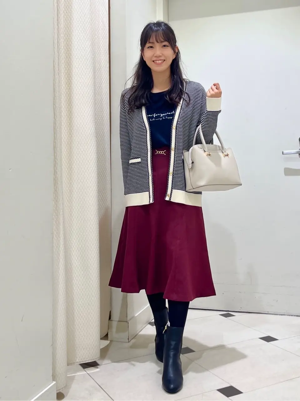 ANY SIS スタッフ コーディネート画像