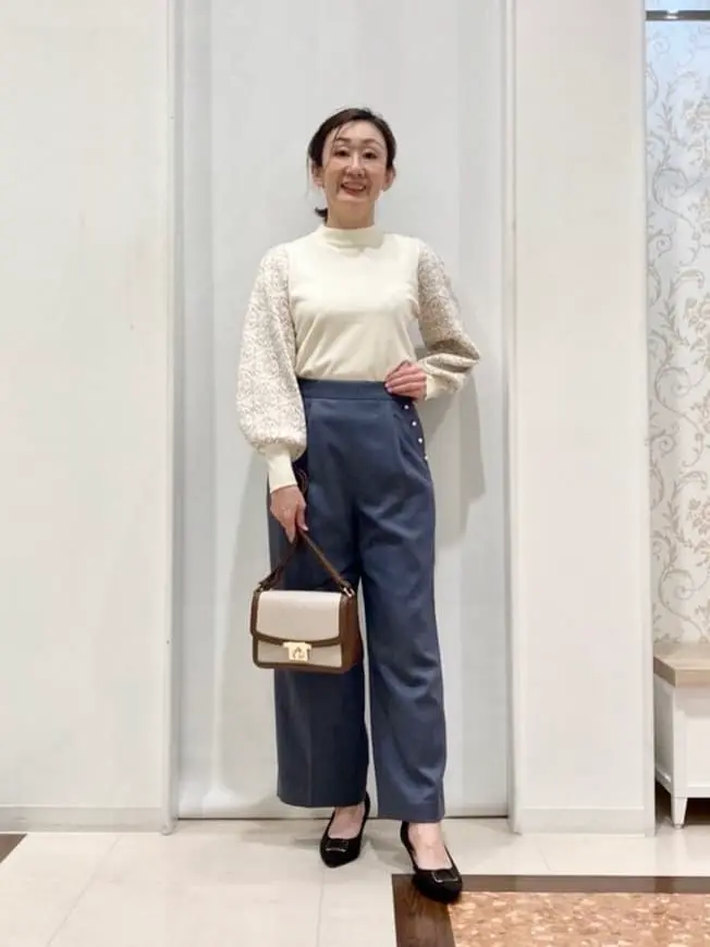 ANY SIS スタッフ コーディネート画像