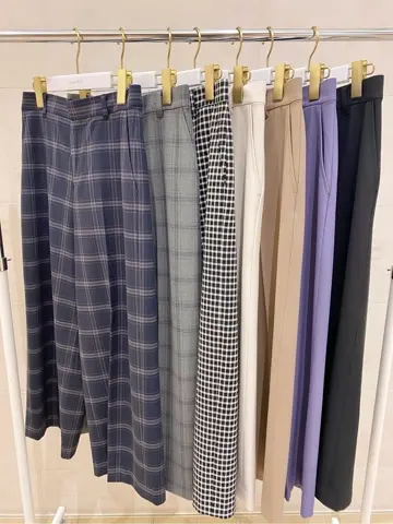 ANY SIS 髙橋 コーディネート画像