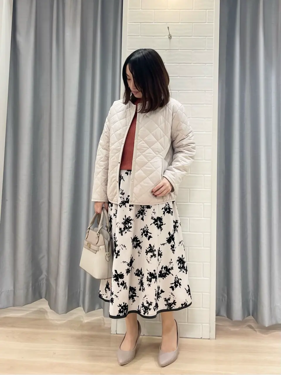 ANY SIS 丸岡 コーディネート画像