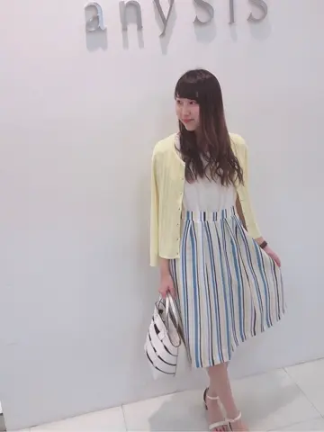 ANY SIS スタッフ コーディネート画像
