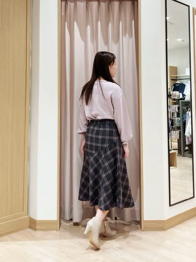 ANY SIS 濱口 コーディネート画像