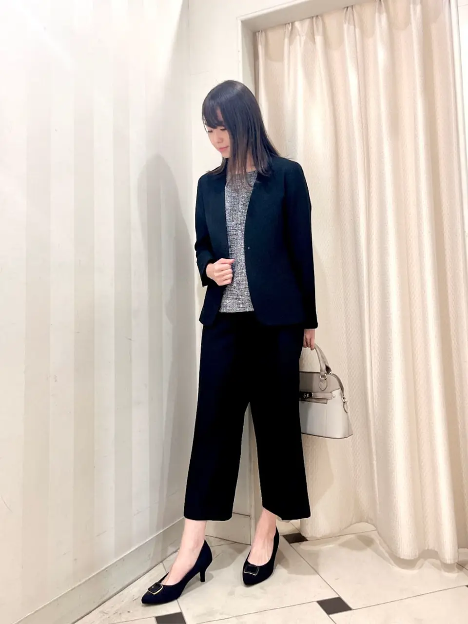 ANY SIS 金井 コーディネート画像