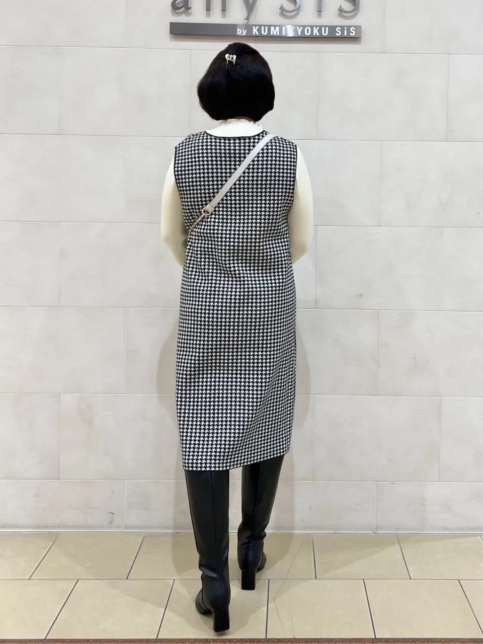 ANY SIS 今仲 コーディネート画像