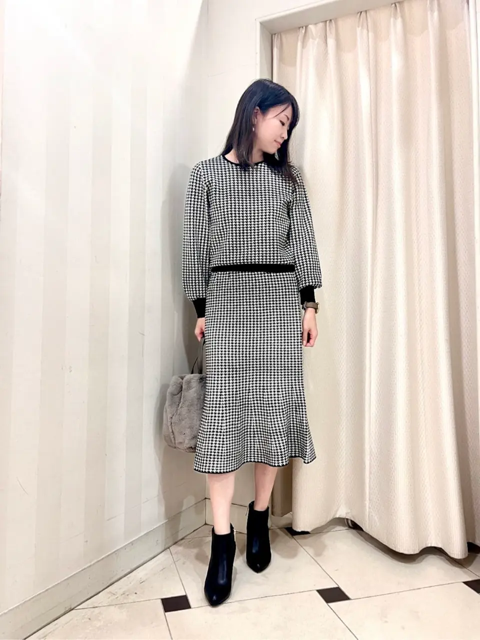 ANY SIS 金井 コーディネート画像