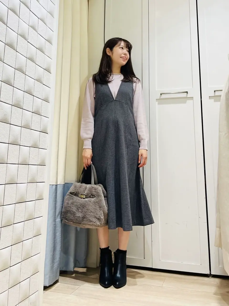 ANY SIS スタッフ コーディネート画像