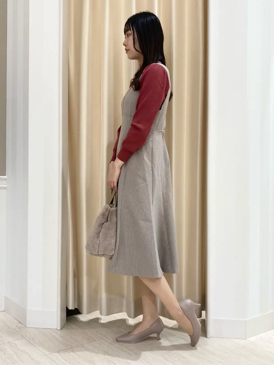 ANY SIS スタッフ コーディネート画像