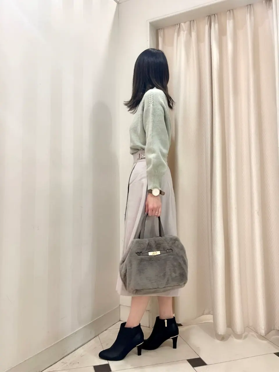 ANY SIS 金井 コーディネート画像