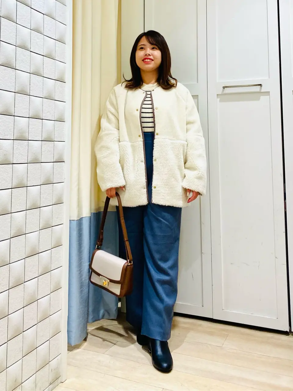 ANY SIS スタッフ コーディネート画像