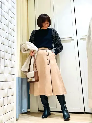 ANY SIS スタッフ コーディネート画像