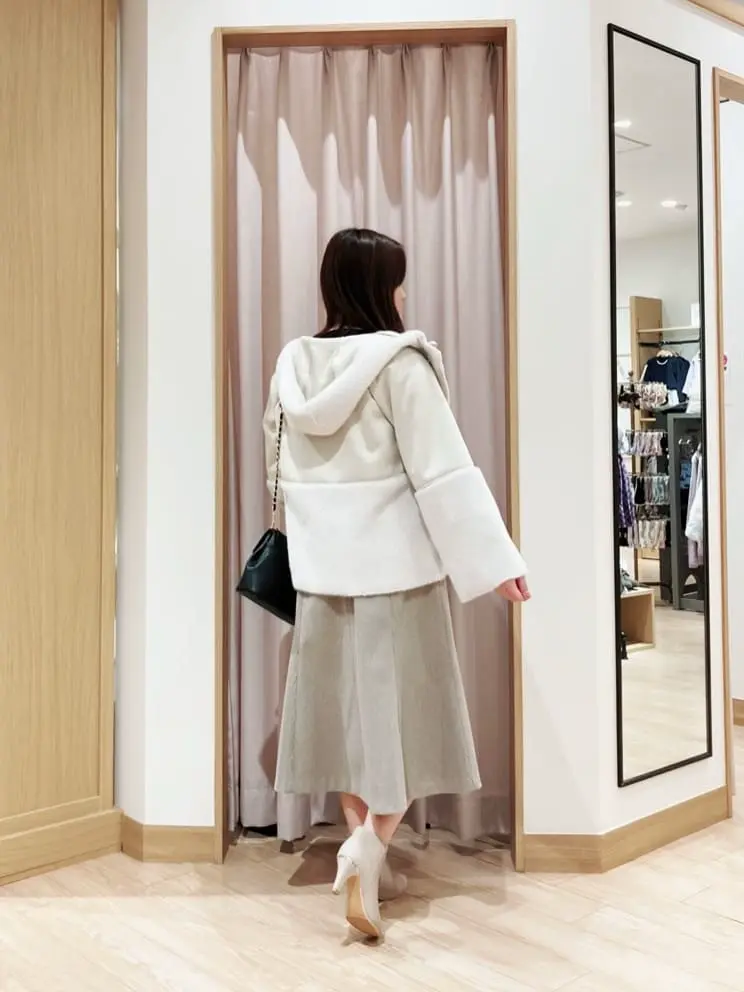 ANY SIS 濱口 コーディネート画像