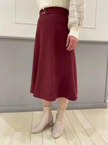 ANY SIS 堀部 コーディネート画像