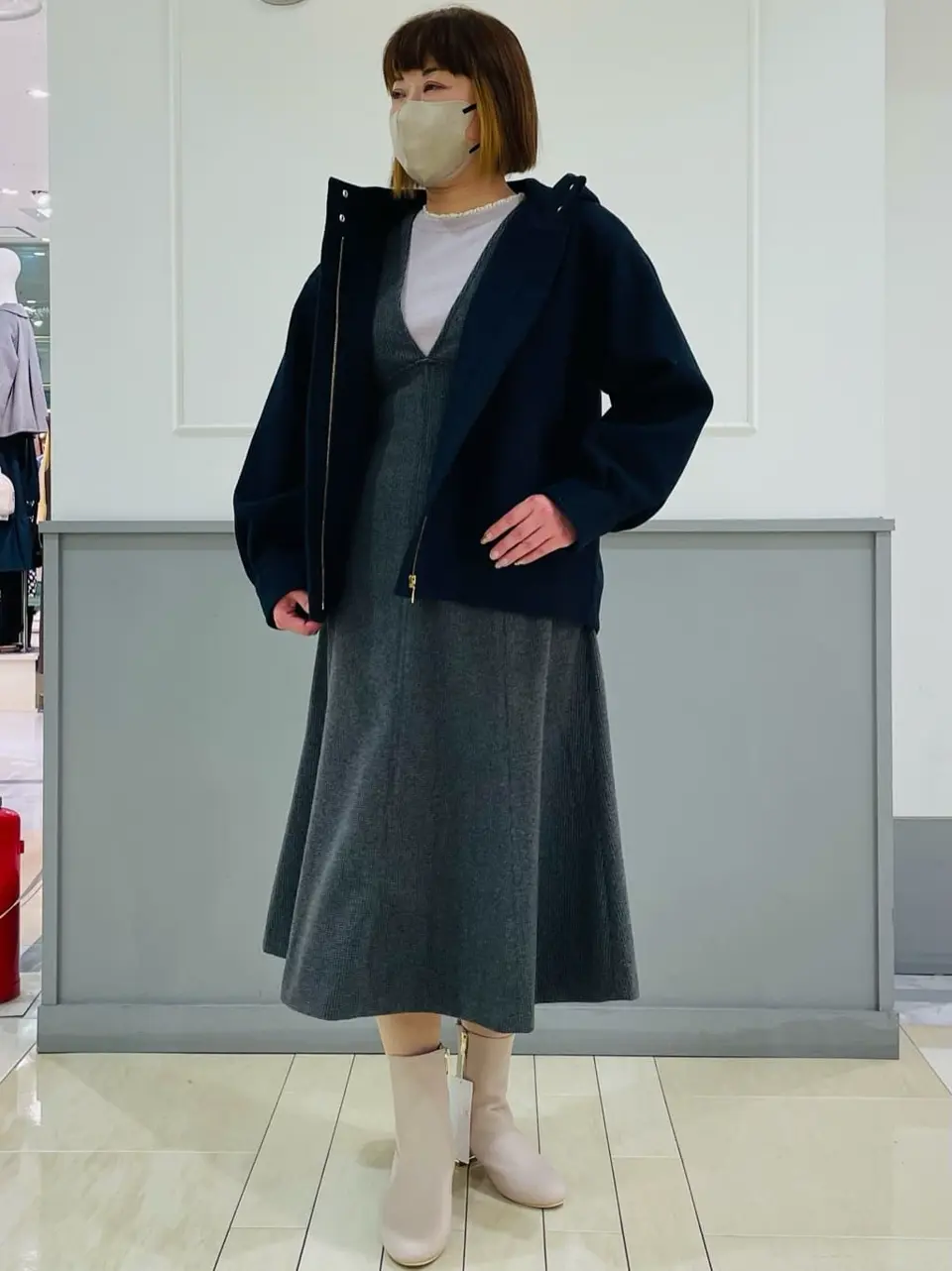 ANY SIS 堀部 コーディネート画像