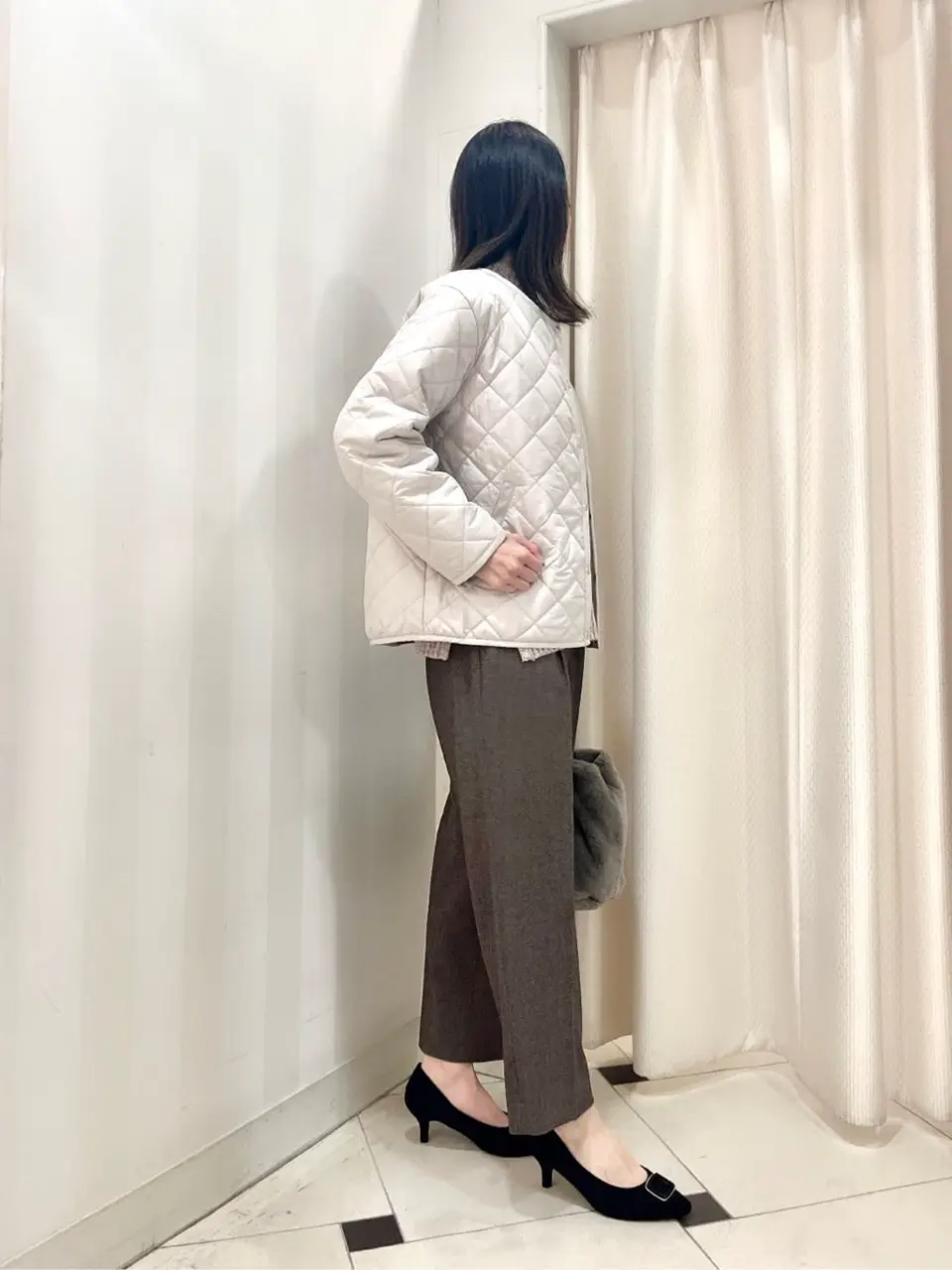 ANY SIS 金井 コーディネート画像