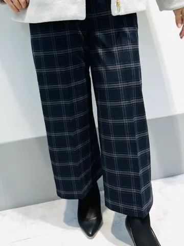 ANY SIS 岡本 コーディネート画像