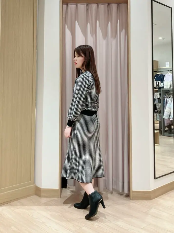 ANY SIS 濱口 コーディネート画像