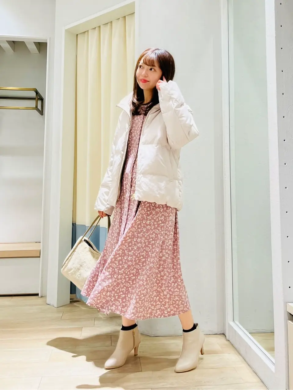 ANY SIS スタッフ コーディネート画像