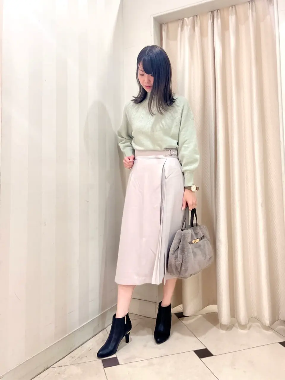 ANY SIS 金井 コーディネート画像