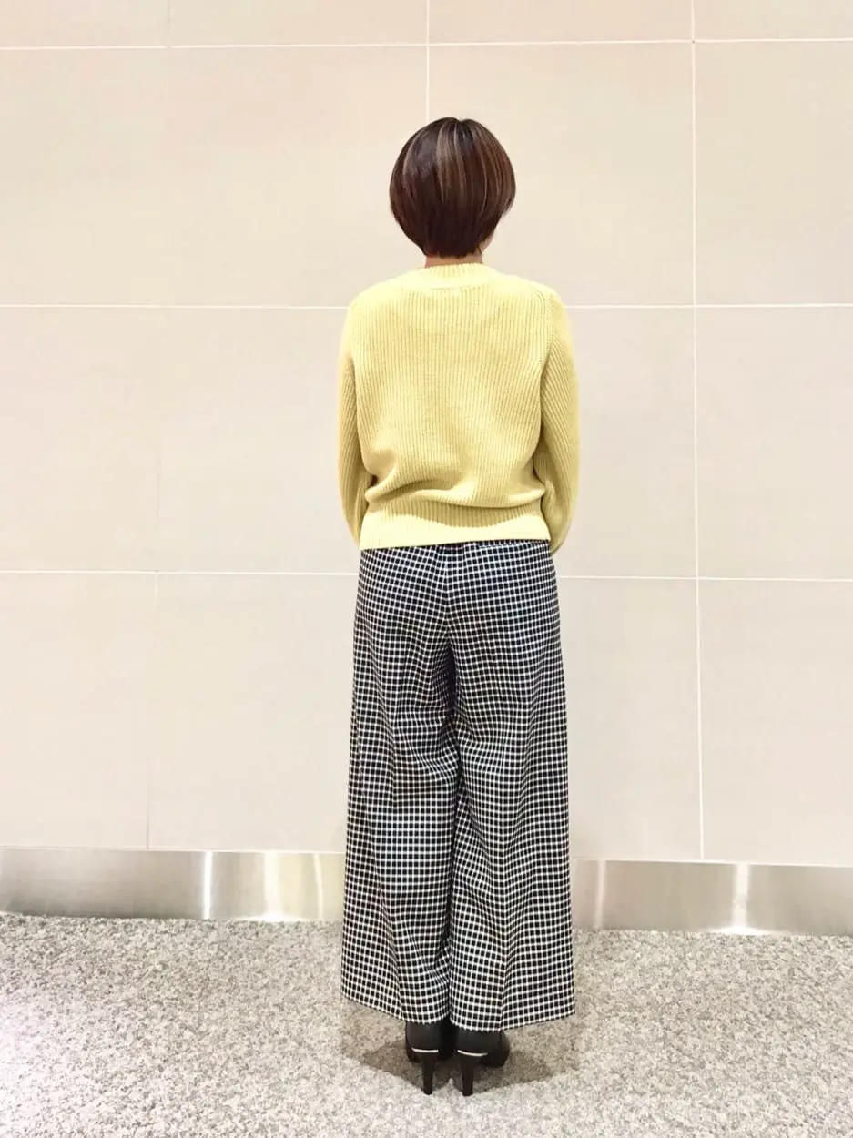 ANY SIS 浅野 コーディネート画像