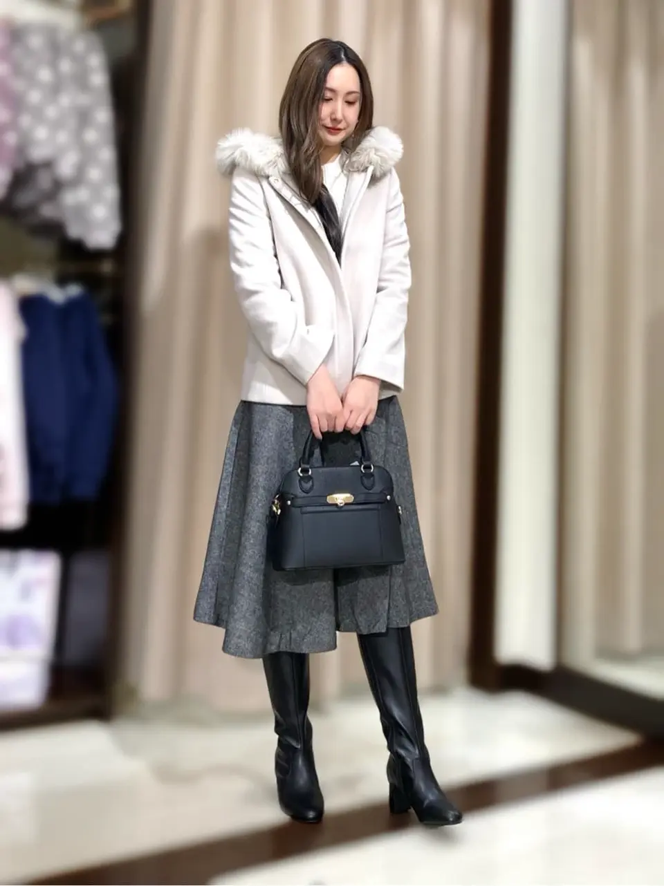 ANY SIS STAFF コーディネート画像