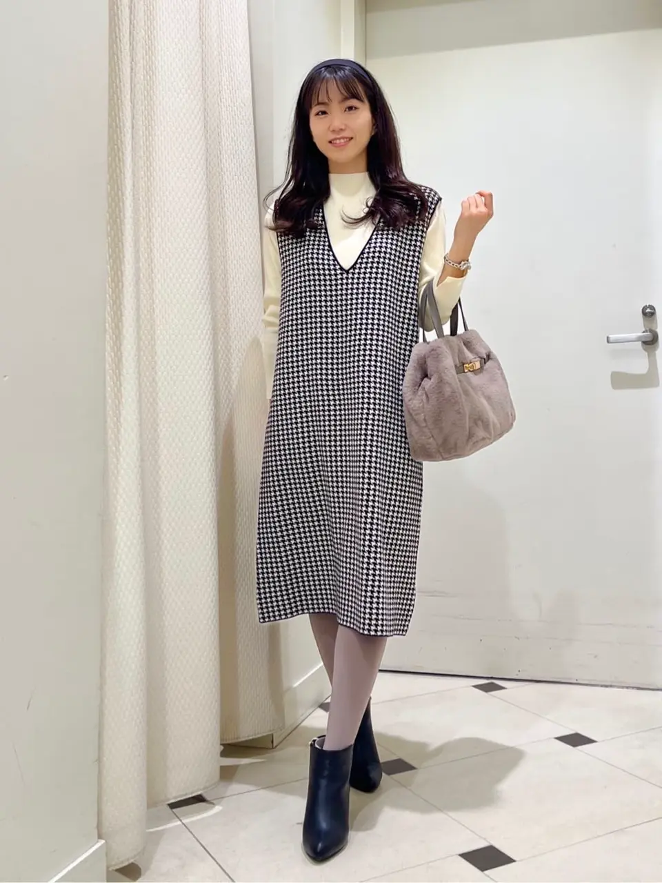 ANY SIS スタッフ コーディネート画像