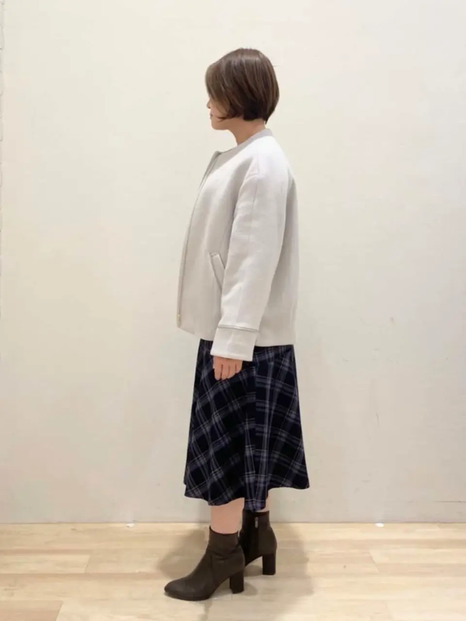 ANY SIS 菱田 コーディネート画像