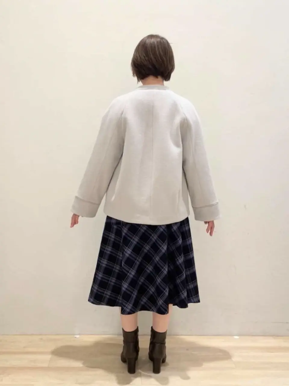 ANY SIS 菱田 コーディネート画像