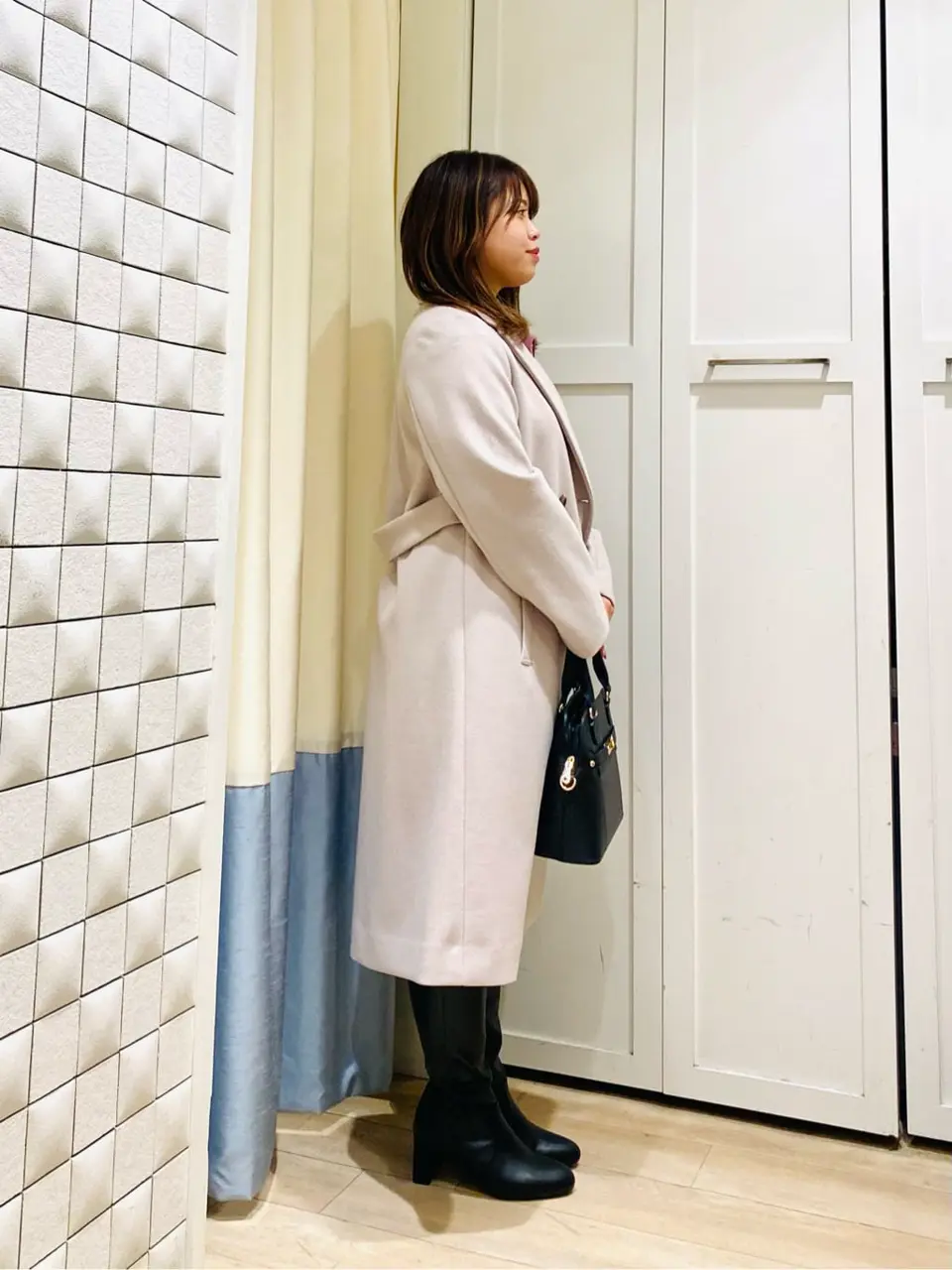 ANY SIS スタッフ コーディネート画像