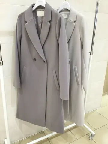 ANY SIS 今仲 コーディネート画像