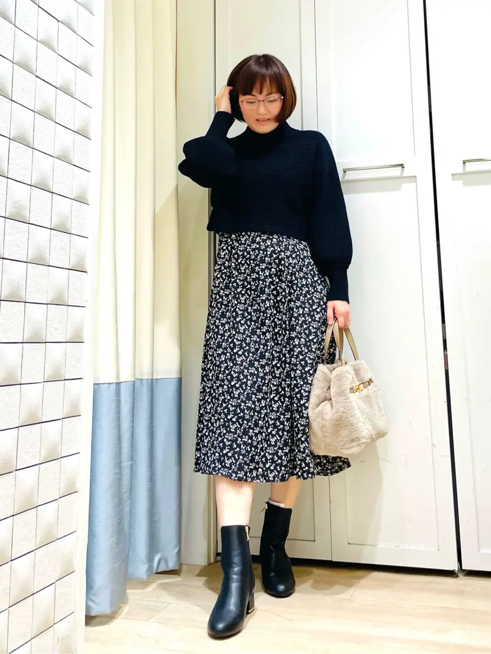 ANY SIS スタッフ コーディネート画像