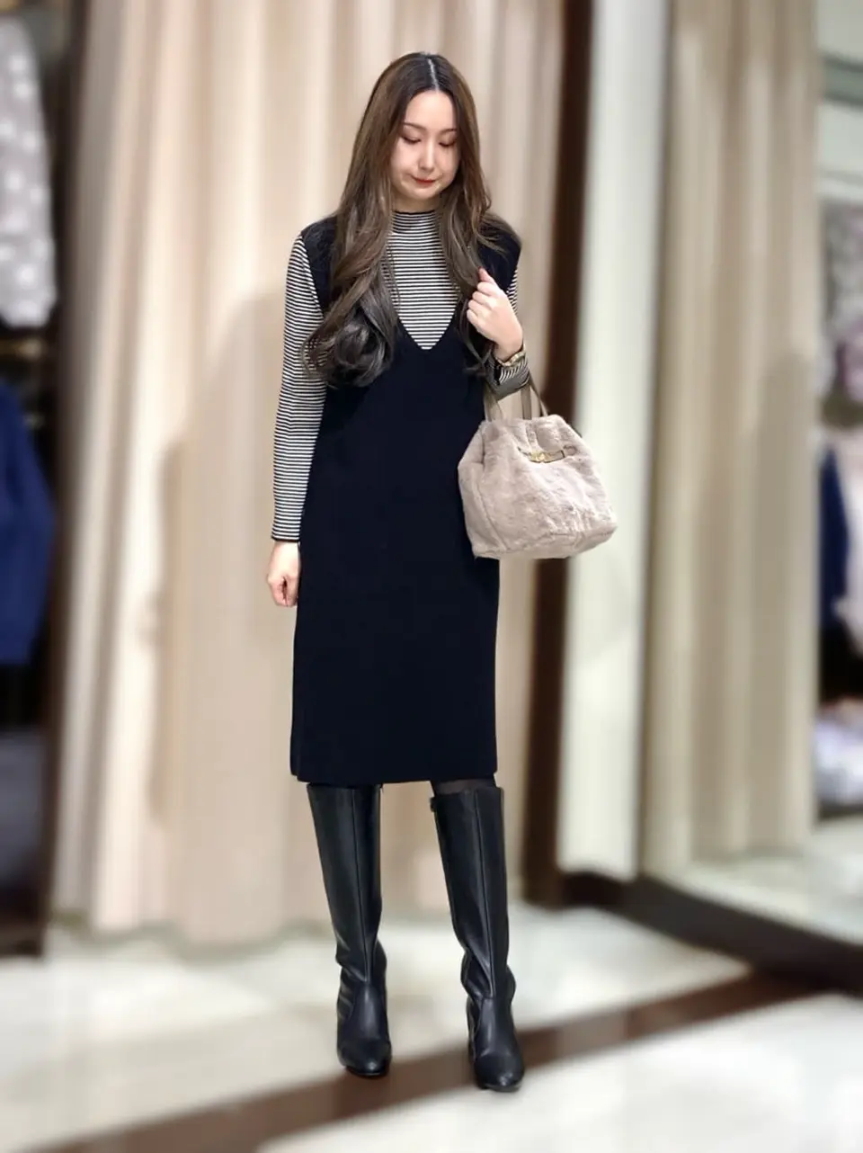 ANY SIS STAFF コーディネート画像