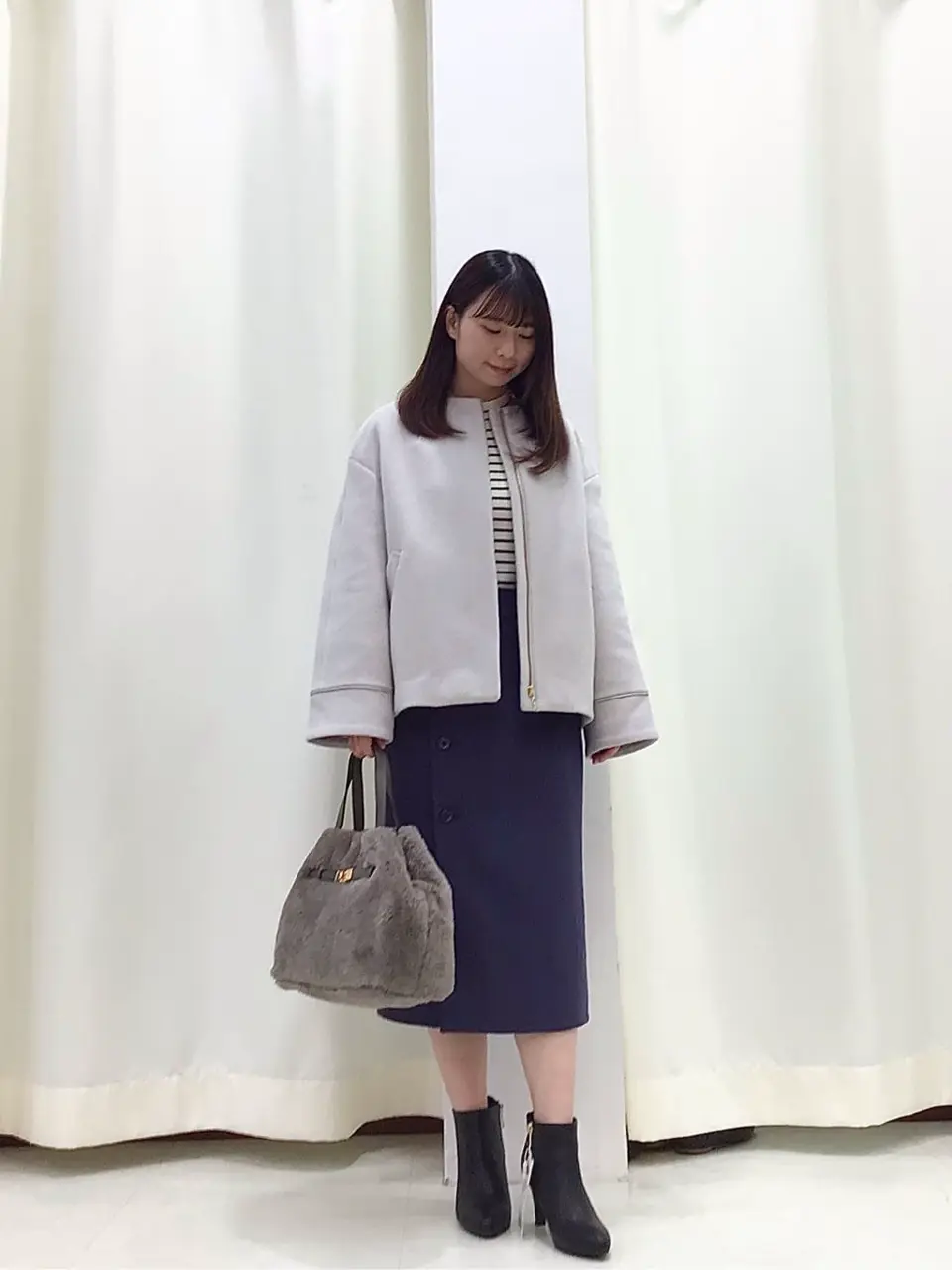 ANY SIS スタッフ コーディネート画像